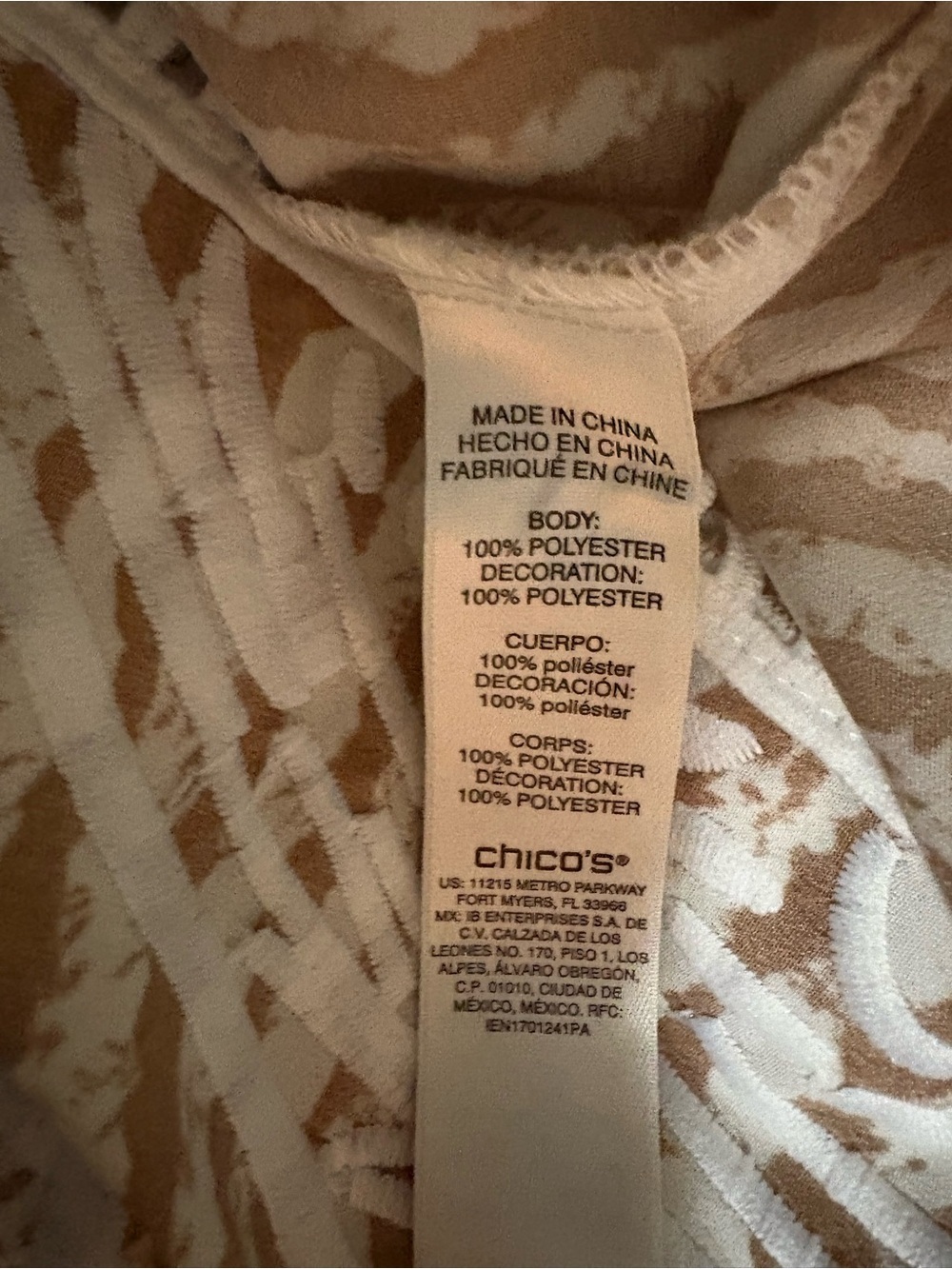 Chico's Cream and Beige Patterned Blouse Large Chicos Size 2 - Picture 9 of 9